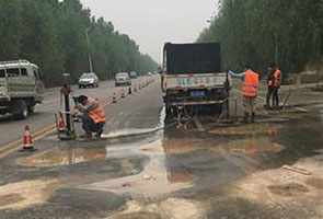 盘锦公路压浆